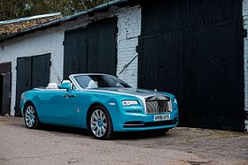 Rolls Royce Dawn 2016 (31100606751).jpg